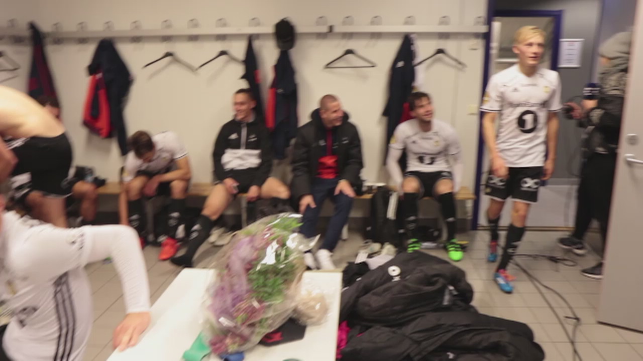 Jubel etter 2-0 i Drammen